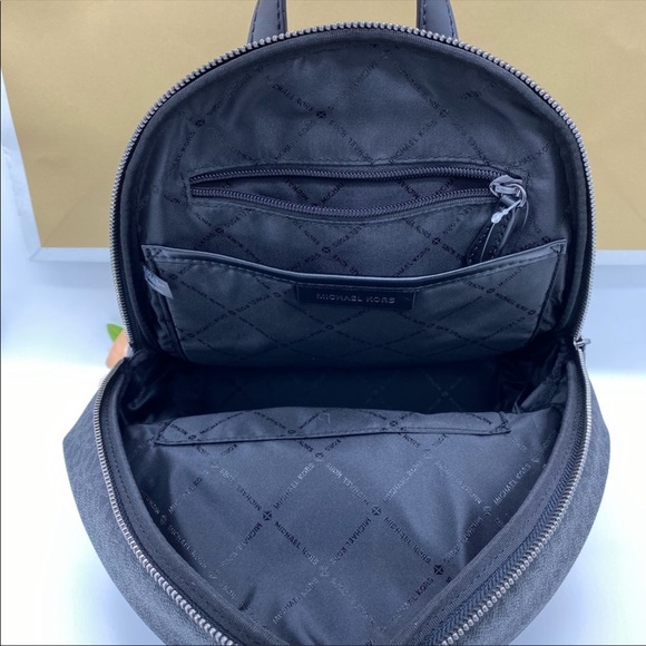 MICHAEL KORS ERIN MEDIUM BACKPACK BLACK - Picture 11 of 16